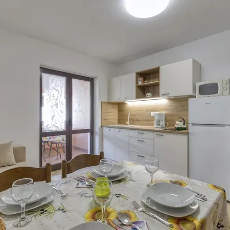 'silva5' Mit Wasserblick By Interhome Daire Rovinj