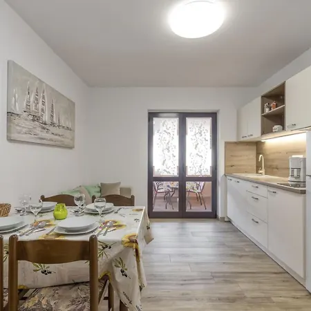 'silva5' Mit Wasserblick By Interhome * Rovinj